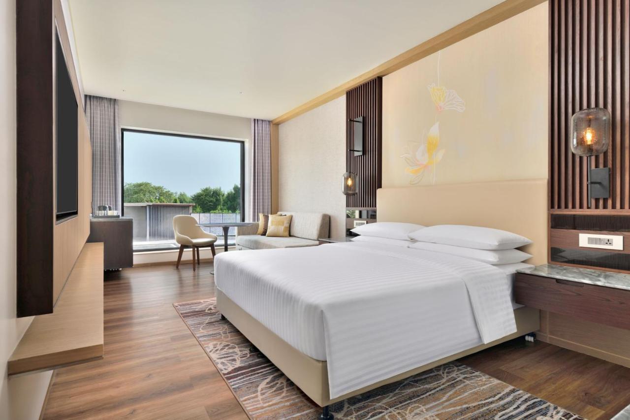 Hotel Courtyard By Marriott Gorakhpur Exterior foto