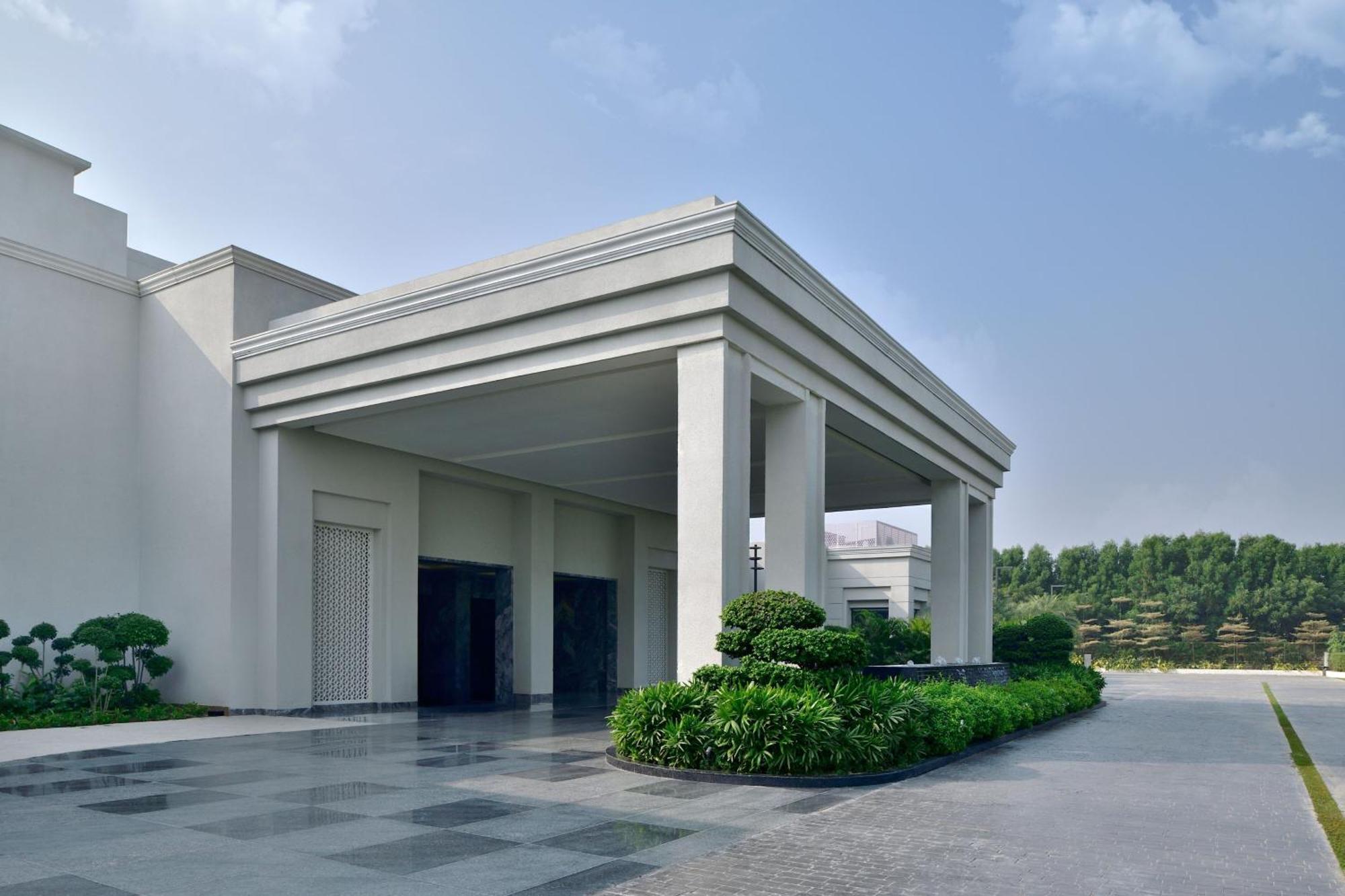 Hotel Courtyard By Marriott Gorakhpur Exterior foto